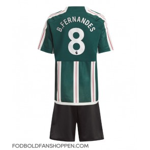 Manchester United Bruno Fernandes #8 Udebanetrøje Børn 2023-24 Kortærmet (+ Korte bukser)